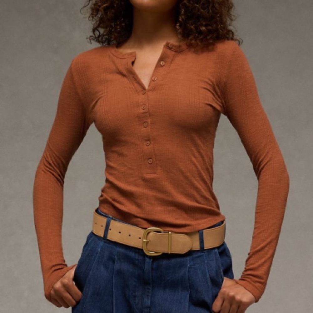 American Eagle Long Sleeve Henley T-Shirt